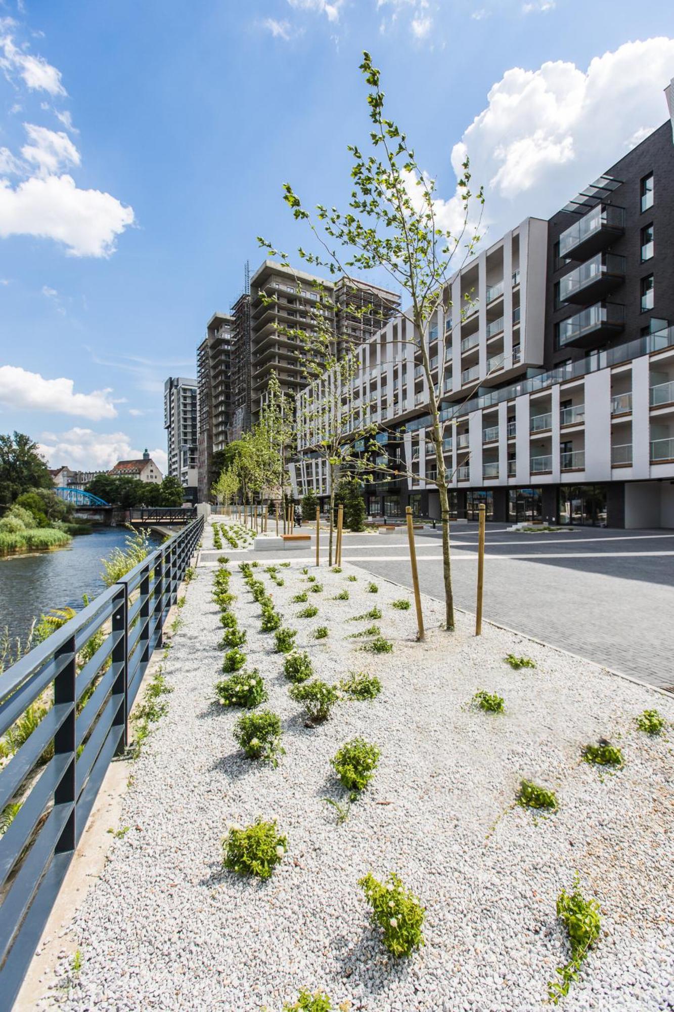 Family House By The River Odra -Panoramic Terrace - 3Room Apartment With 2 Separate Bedrooms And 2 Balconies By Wroapart-Pl- Perfect For Family & Business Stays Βρότσλαβ Εξωτερικό φωτογραφία
