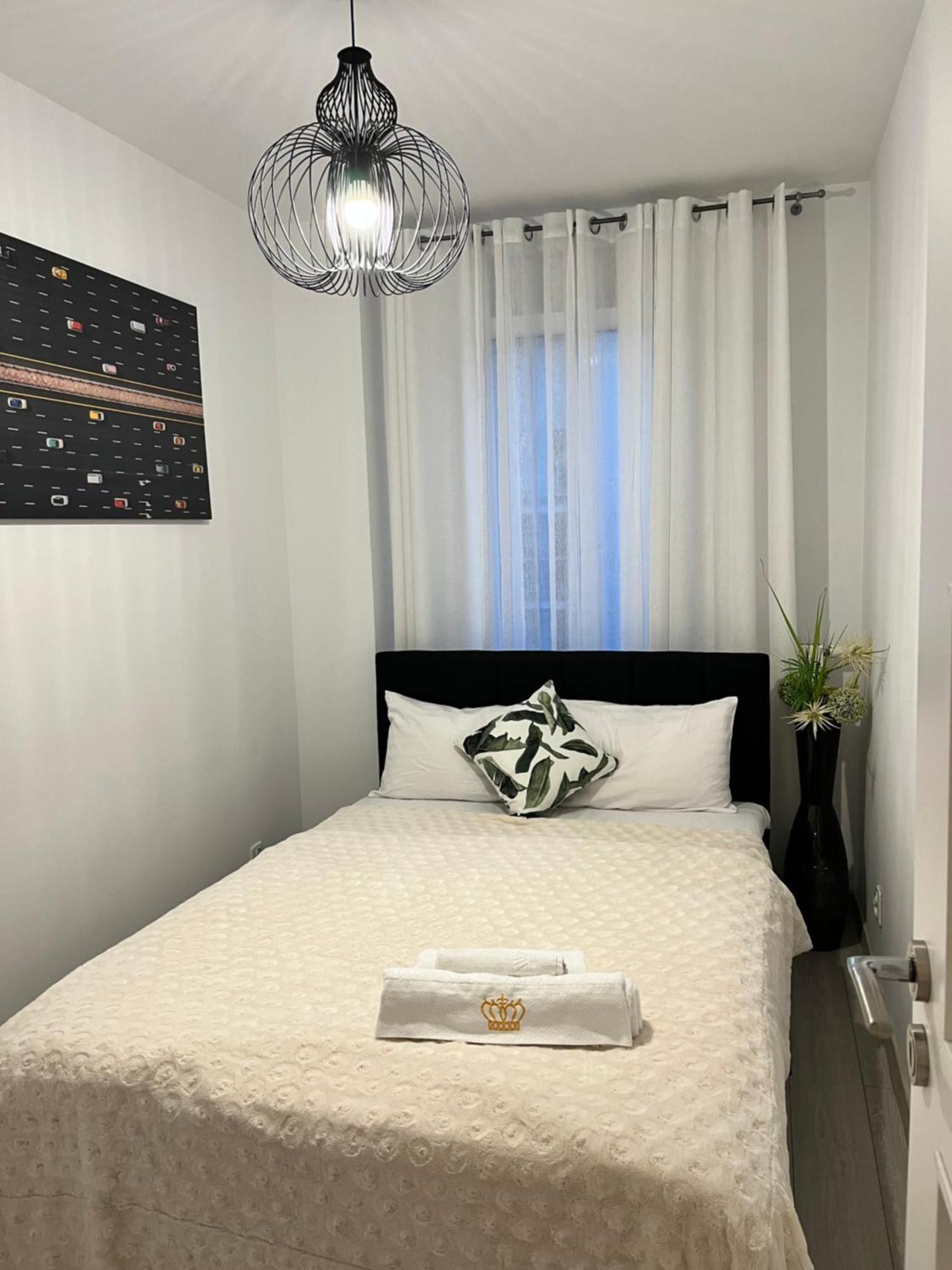 Family House By The River Odra -Panoramic Terrace - 3Room Apartment With 2 Separate Bedrooms And 2 Balconies By Wroapart-Pl- Perfect For Family & Business Stays Βρότσλαβ Εξωτερικό φωτογραφία