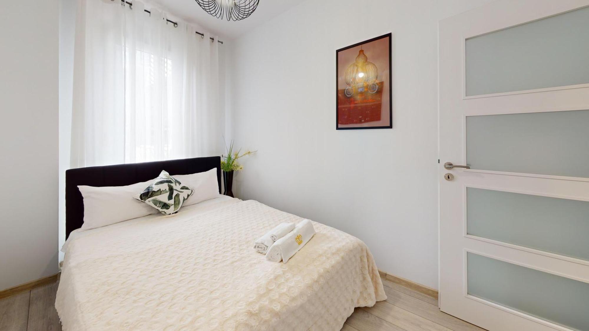 Family House By The River Odra -Panoramic Terrace - 3Room Apartment With 2 Separate Bedrooms And 2 Balconies By Wroapart-Pl- Perfect For Family & Business Stays Βρότσλαβ Εξωτερικό φωτογραφία